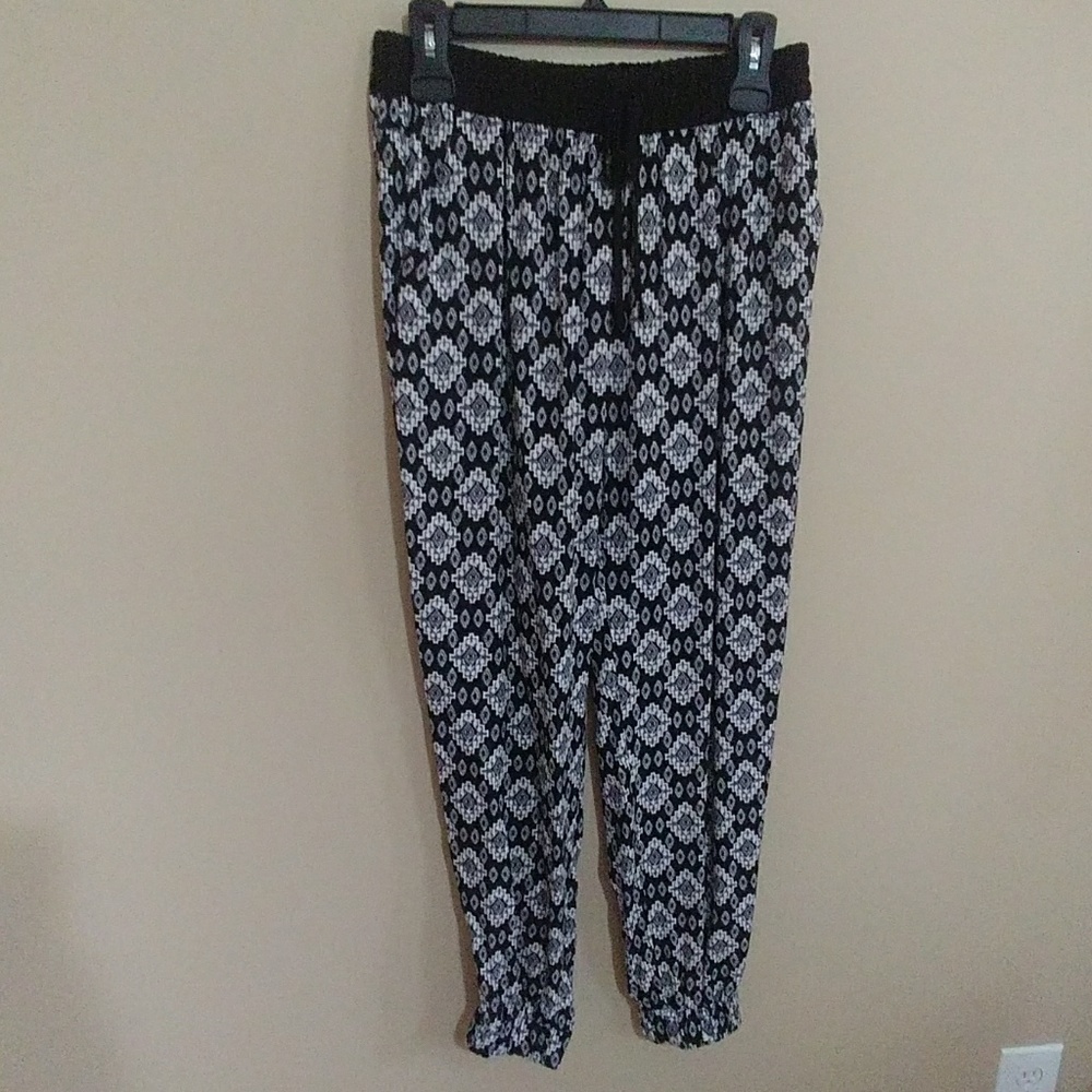 Black and White Stretch Band Waist Pants